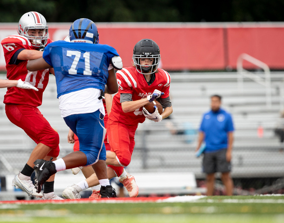 McLean freshman football scrimmage vs West Potomac 2022-08-25