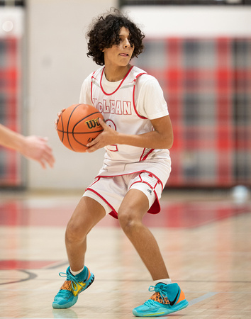 McLean freshman boys basketball vs Langley 2021-12-16