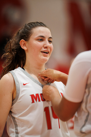 2023-11-30 McLean varsity girls basketball vs Broad Run