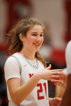 2023-11-30 McLean varsity girls basketball vs Broad Run
