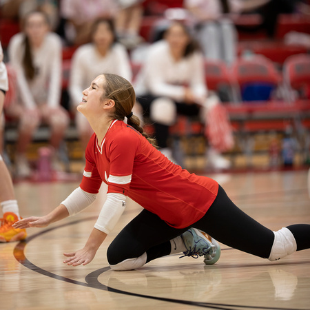 2024-10-22 McLean JV girls volleyball vs Langley