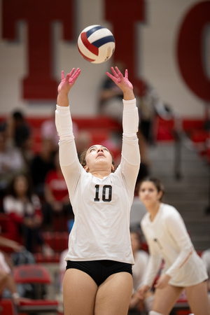 2024-10-22 McLean JV girls volleyball vs Langley
